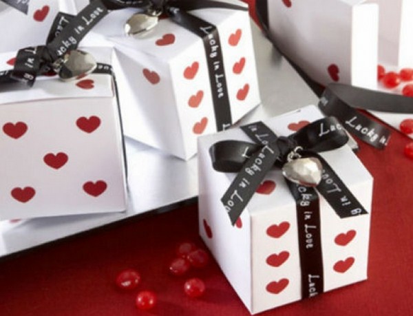 Que donner pour la Saint Valentin: un cadeau pour la Saint Valentin, des idées de cadeaux insolites, des photos