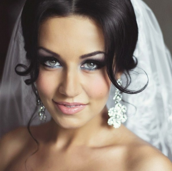 Beautiful wedding makeup for the bride 2020-2021: photos, ideas for wedding makeup
