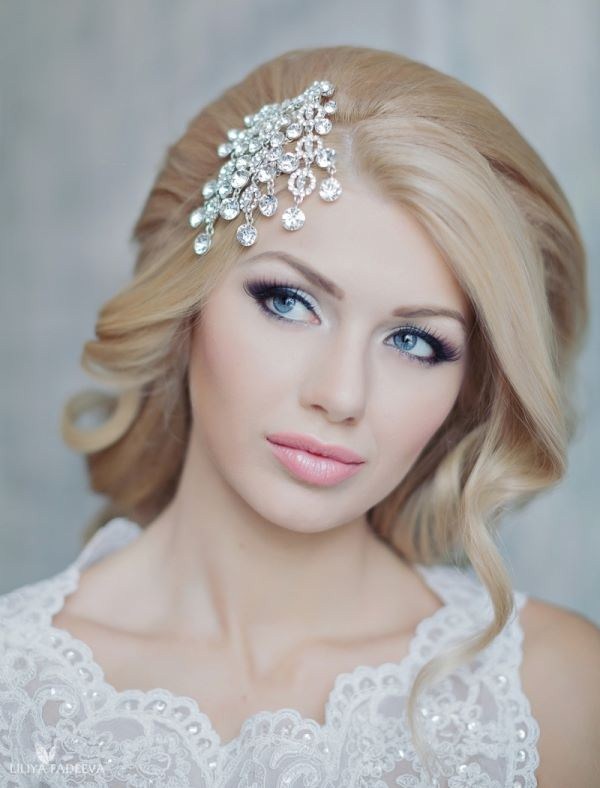 Schönes Hochzeits-Make-up für die Braut 2020-2021: Fotos, Ideen für Hochzeits-Make-up