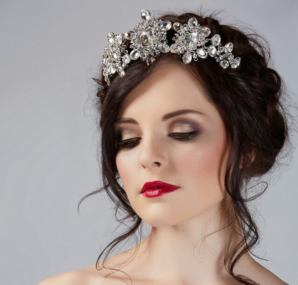 Schönes Hochzeits-Make-up für die Braut 2020-2021: Fotos, Ideen für Hochzeits-Make-up