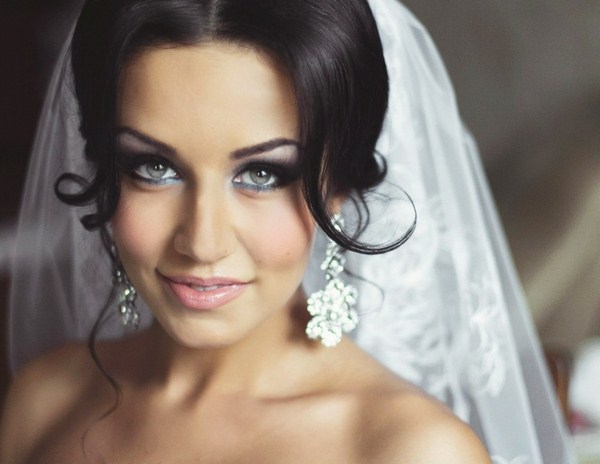 Όμορφο μακιγιάζ γάμου για τη νύφη 2020-2021: φωτογραφίες, ιδέες για μακιγιάζ γάμου