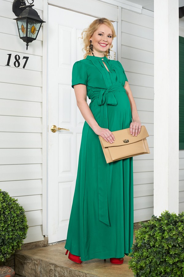 Mode för gravida kvinnor 2019-2020: moderiktiga kläder för gravida kvinnor foto