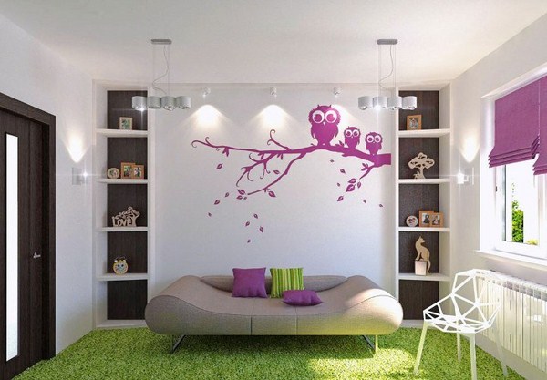 Sådan dekoreres en væg i et rum smukt: fotos, ideer