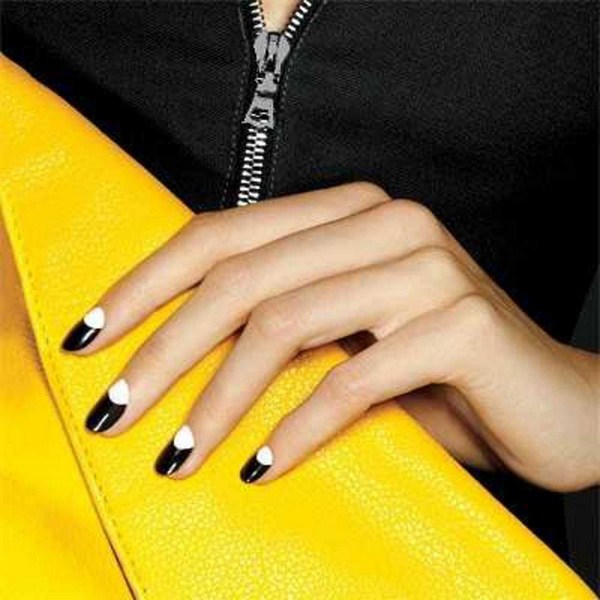 Prekrasna crno-bijela manikura 2020-2021: najbolje ideje u crno-bijelom dizajnu noktiju u različitim stilovima