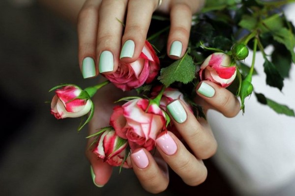 The most fashionable nails of 2020-2021: top ideas on 80+ photos