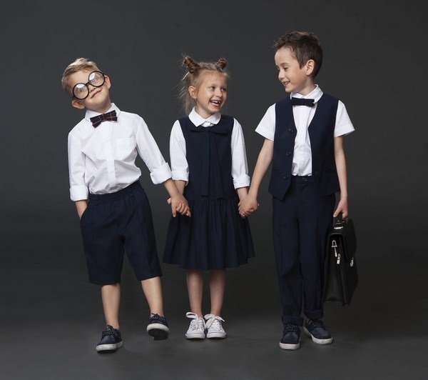 Стилна училищна униформа 2020-2021 за момичета и момчета: ТОП 100+ идеи за снимки