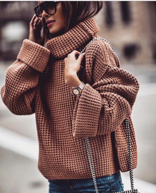 Street fashion street style fall-winter 2020-2021: photo-ideas of images