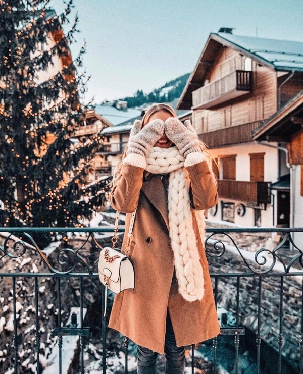 Pouliční móda pouliční styl podzim-zima 2020-2021: fotografické nápady na obrázky