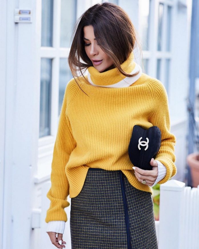 Top 10 trends of sweaters and sweaters 2020-2021: the most fashionable bows with sweaters