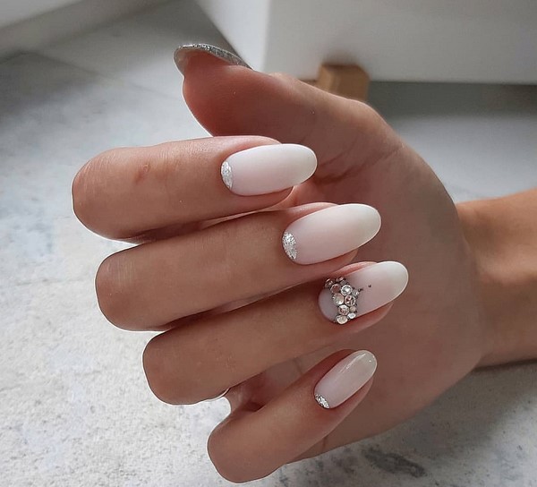 New manicure winter 2020-2021: TOP-10 trends of winter nail art