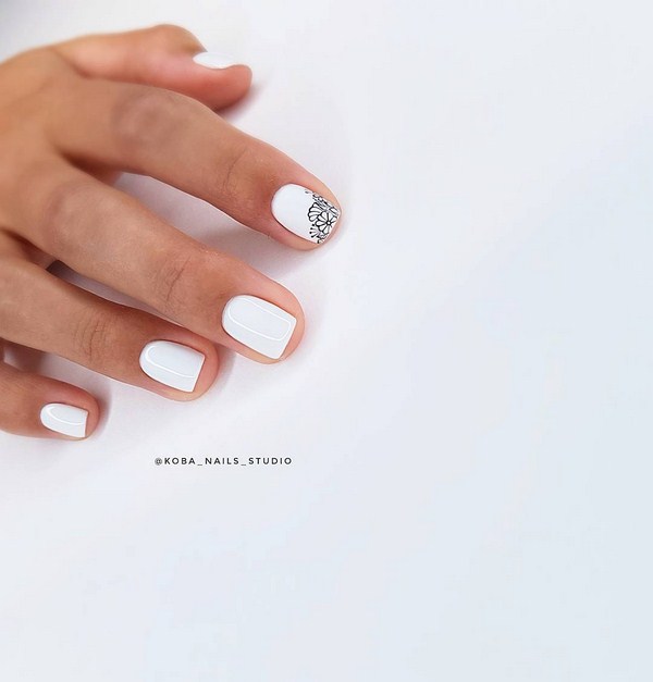 Trends of manicure for very small nails 2020-2021: fashion news and design trends