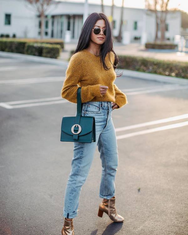 Women's jeans fall-winter 2020-2021: what will be the most fashionable jeans of the season?