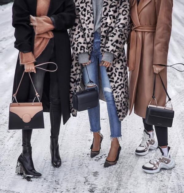 Novi top 7 trendova torbi jesen-zima 2020-2021: svijetli modeli i modni stilovi