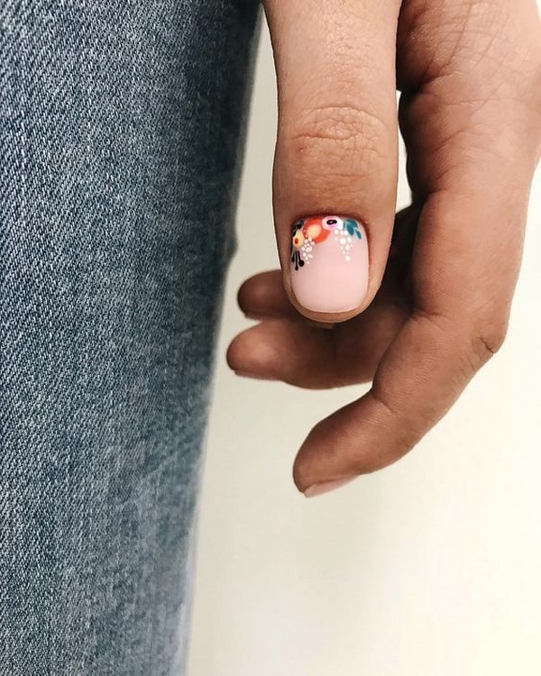 Piękny manicure na krótkie paznokcie 2020-2021: pomysły fotograficzne na krótkie paznokcie