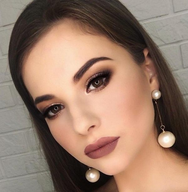 TOP 10 makeup trends for the New Year 2021: photo ideas and new items