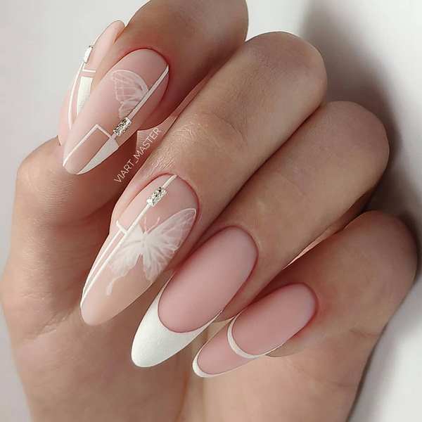 New items in French nail design 2020-2021 - inspirational French jacket ideas in the photo