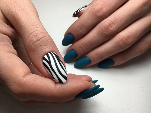 Hot trends in the design of manicure 2020-2021 - watch and be inspired!