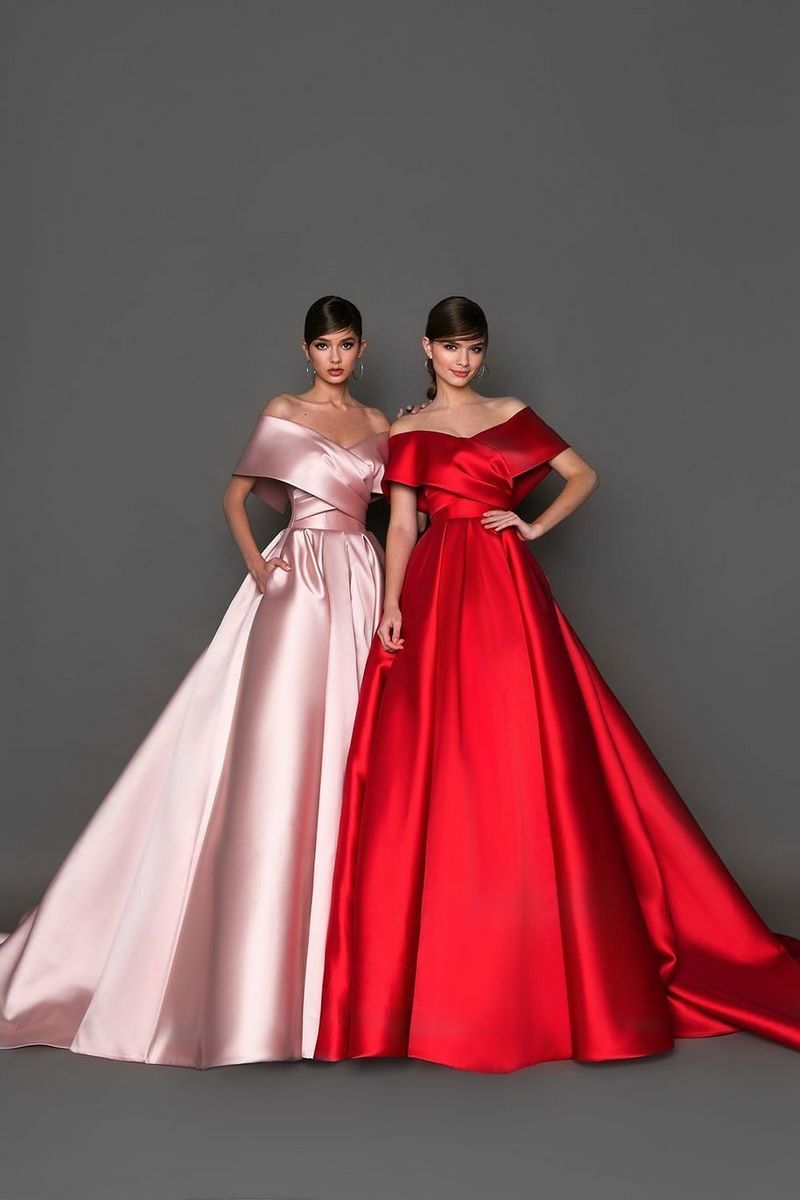 Oduševljena maturalna haljina 2020.: Ne propustite najbolje ideje slika na maturantskom plesu!